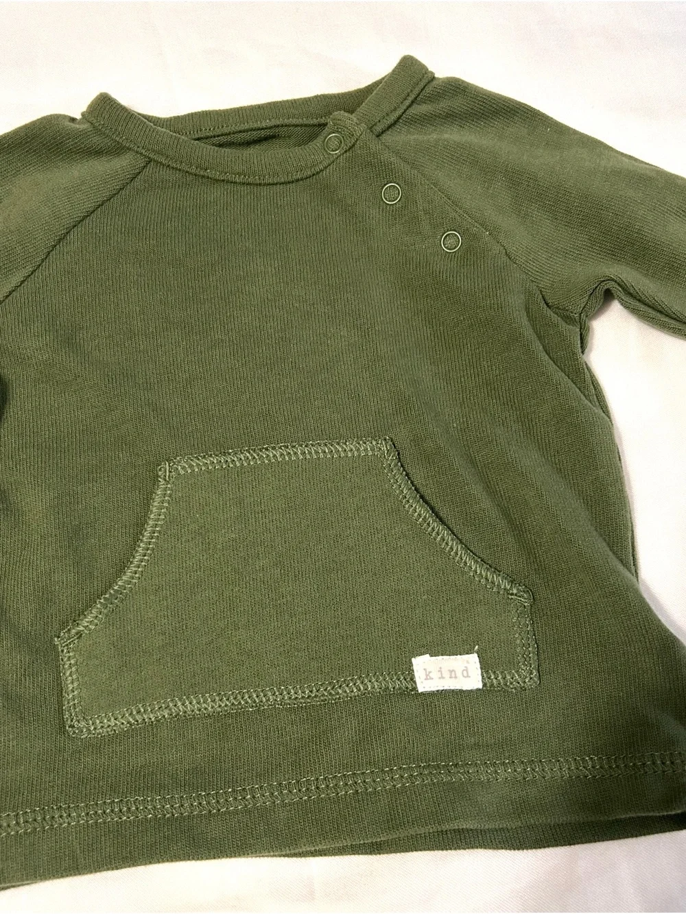 3 month Carter's outfit sets 6 pieces! Green Cozy and Love My Family Sets NWT!